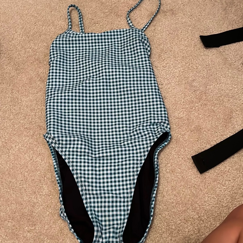 Jolyn swimsuit
